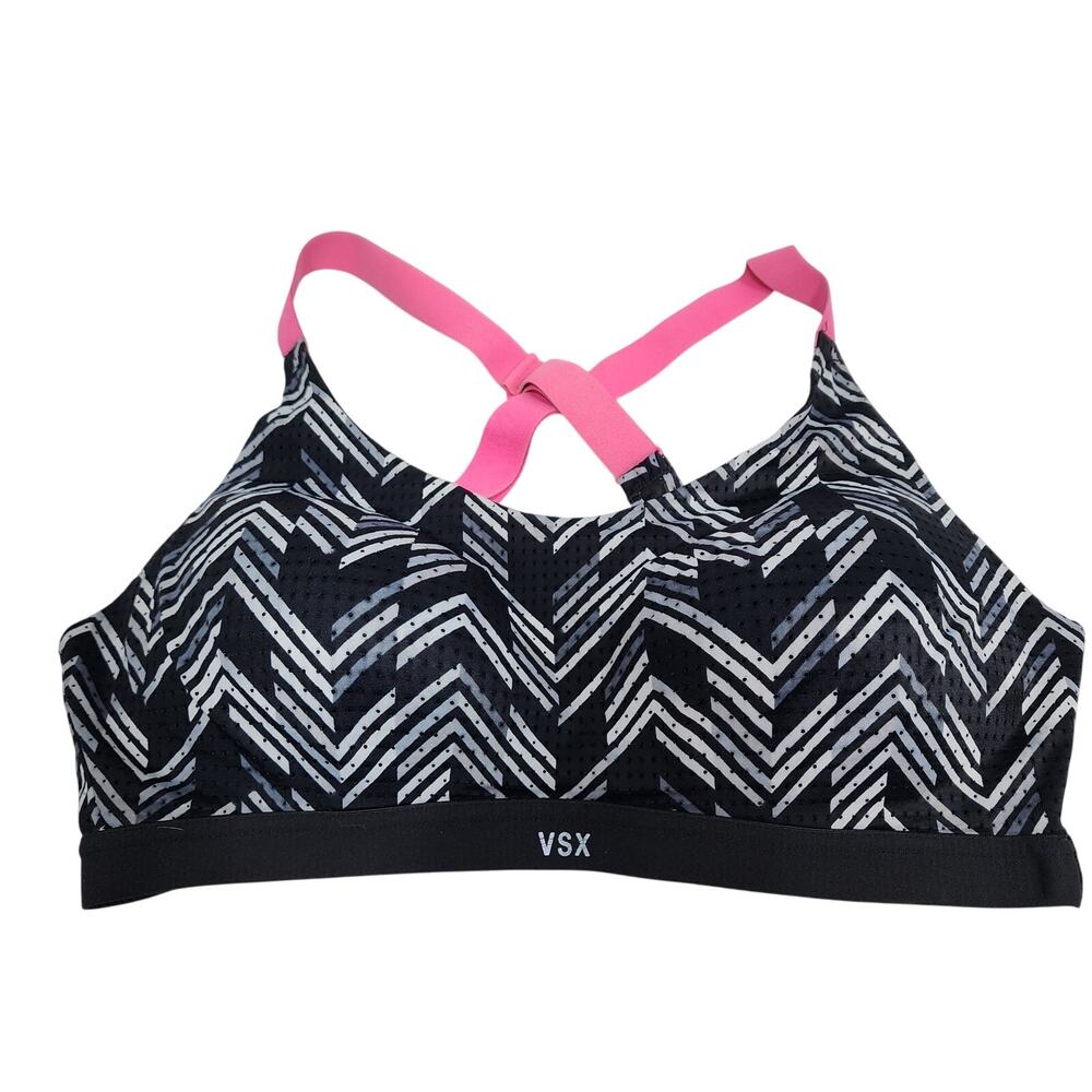 Victoria's Secret VSX Lightly Padded Sports Bra Size 36C